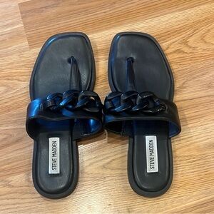 Steve Madden Black Chain-Link Thong Slide Sandals